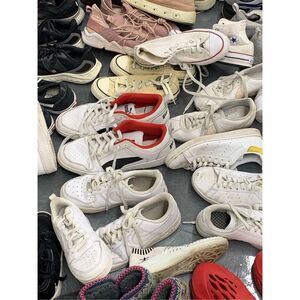 18 Pair Nike Adidas Vans Puma Brooks Gently Used Sneakers Wholesale Mixed Bundle